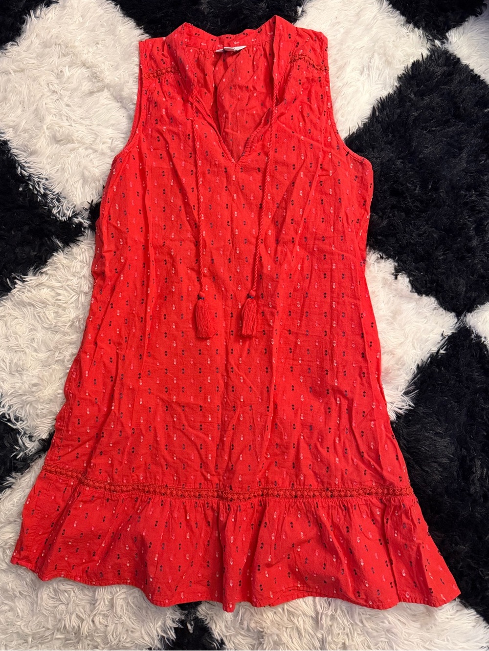 crown & ivy Red Sleeveless Tassel Tie Mini Dress